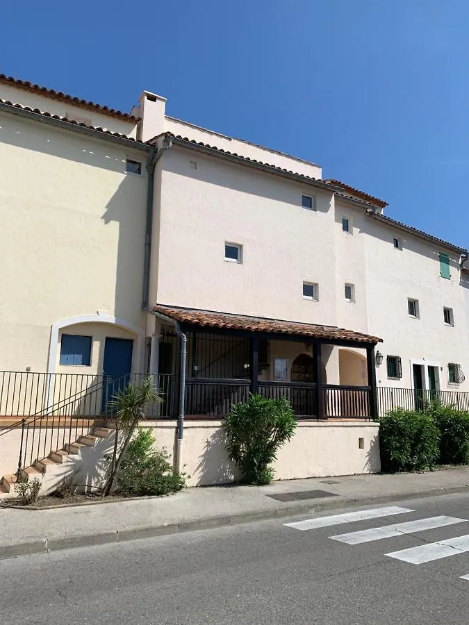 Appartement Rue De L'Amarrage A Port Grimaud Avec Terrasse Vue Canaux Et Garage Apartment